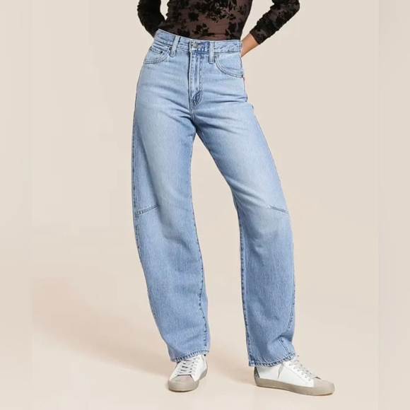 Levi's Cinch Barrel Jeans - Picture 1 of 7